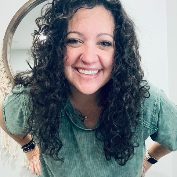 Meet your Posher, Brook - Picture 1 of 1